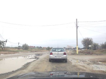Chelaru a atins apogeul supărării pe Dorel de la şosea. Drumul care traversează Mamaia Sat e cea mai mare bătaie de joc!